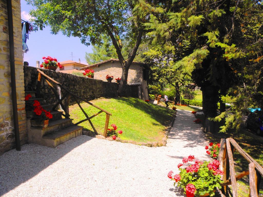 Aurora Villa Gubbio Eksteriør bilde